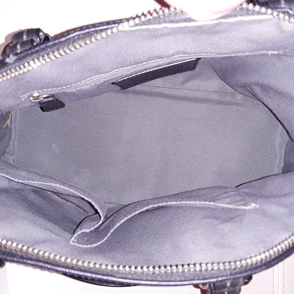 Black Purse - Picture 2 of 5